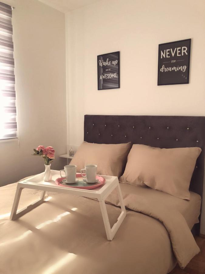 Apartman Victoria Lukavica Exterior photo